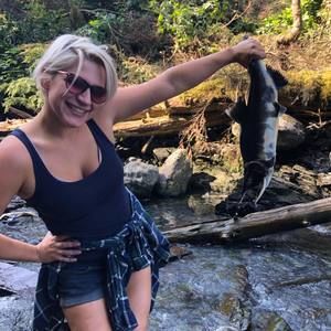 Meet your Posher, Caprial